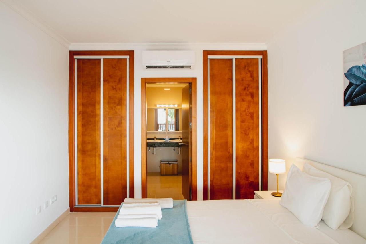 Stylish 6 Bedroom Villa Princesa - Hot Tub - Heated Pool - Near Beach & Waterparks Playa Blanca  Ngoại thất bức ảnh