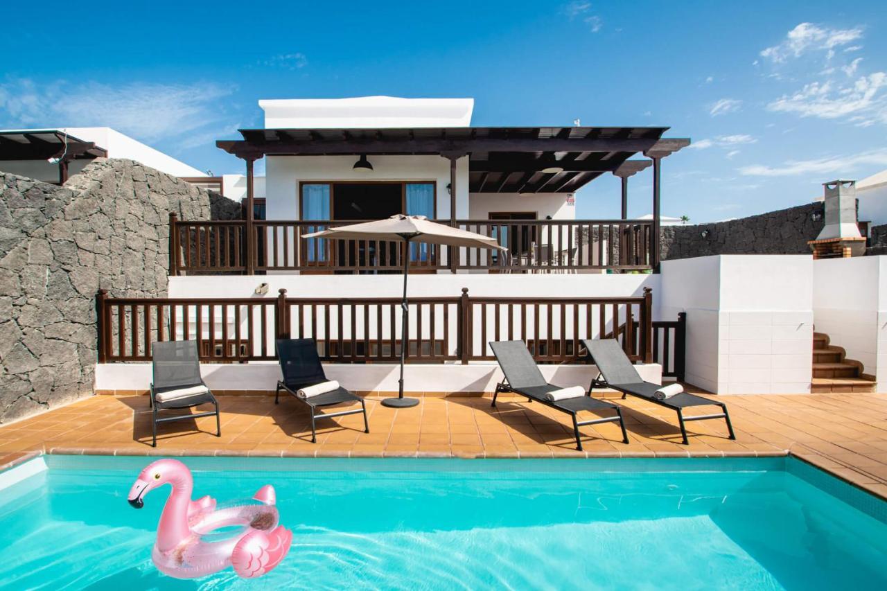 Stylish 6 Bedroom Villa Princesa - Hot Tub - Heated Pool - Near Beach & Waterparks Playa Blanca  Ngoại thất bức ảnh