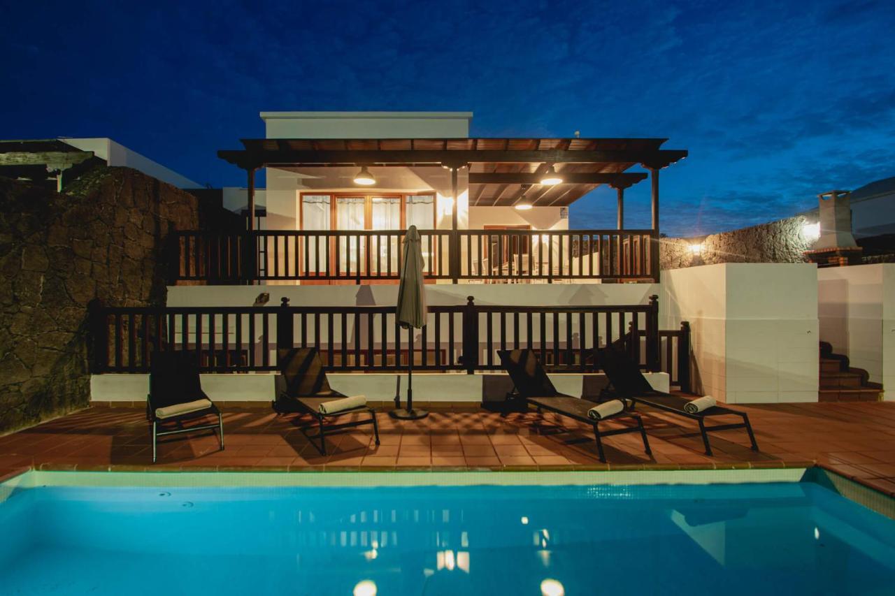 Stylish 6 Bedroom Villa Princesa - Hot Tub - Heated Pool - Near Beach & Waterparks Playa Blanca  Ngoại thất bức ảnh
